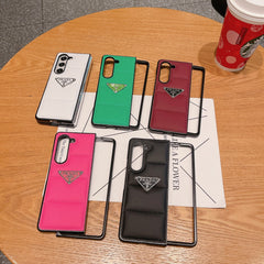 Triangle Logo Air Cushion Fold Case